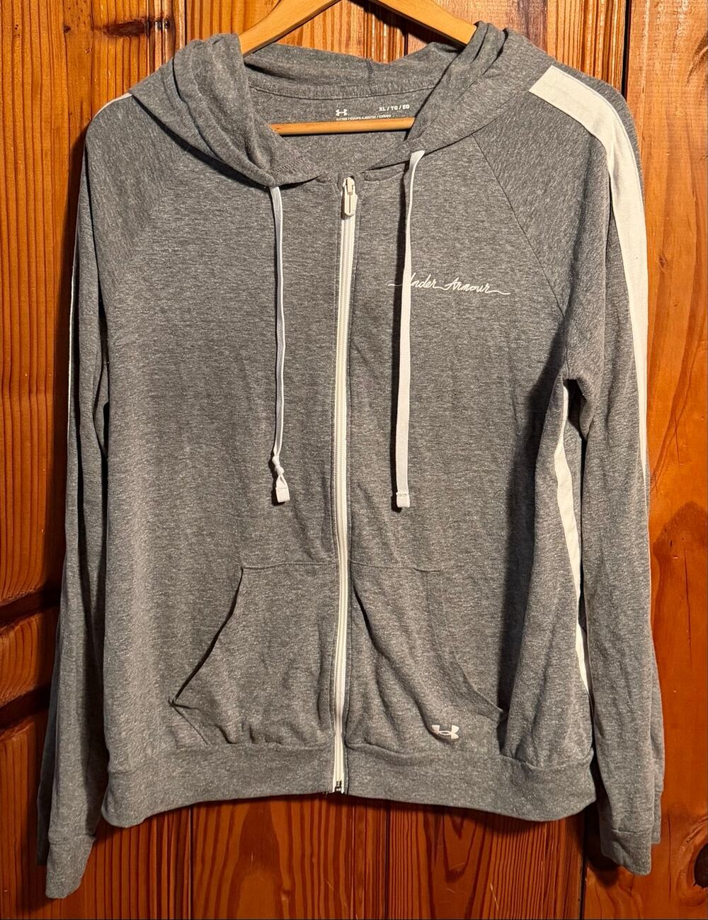 Under Armour Charged Hoodie Women’s Size XL Gray Full Zip Semi-Fitted Heatgear